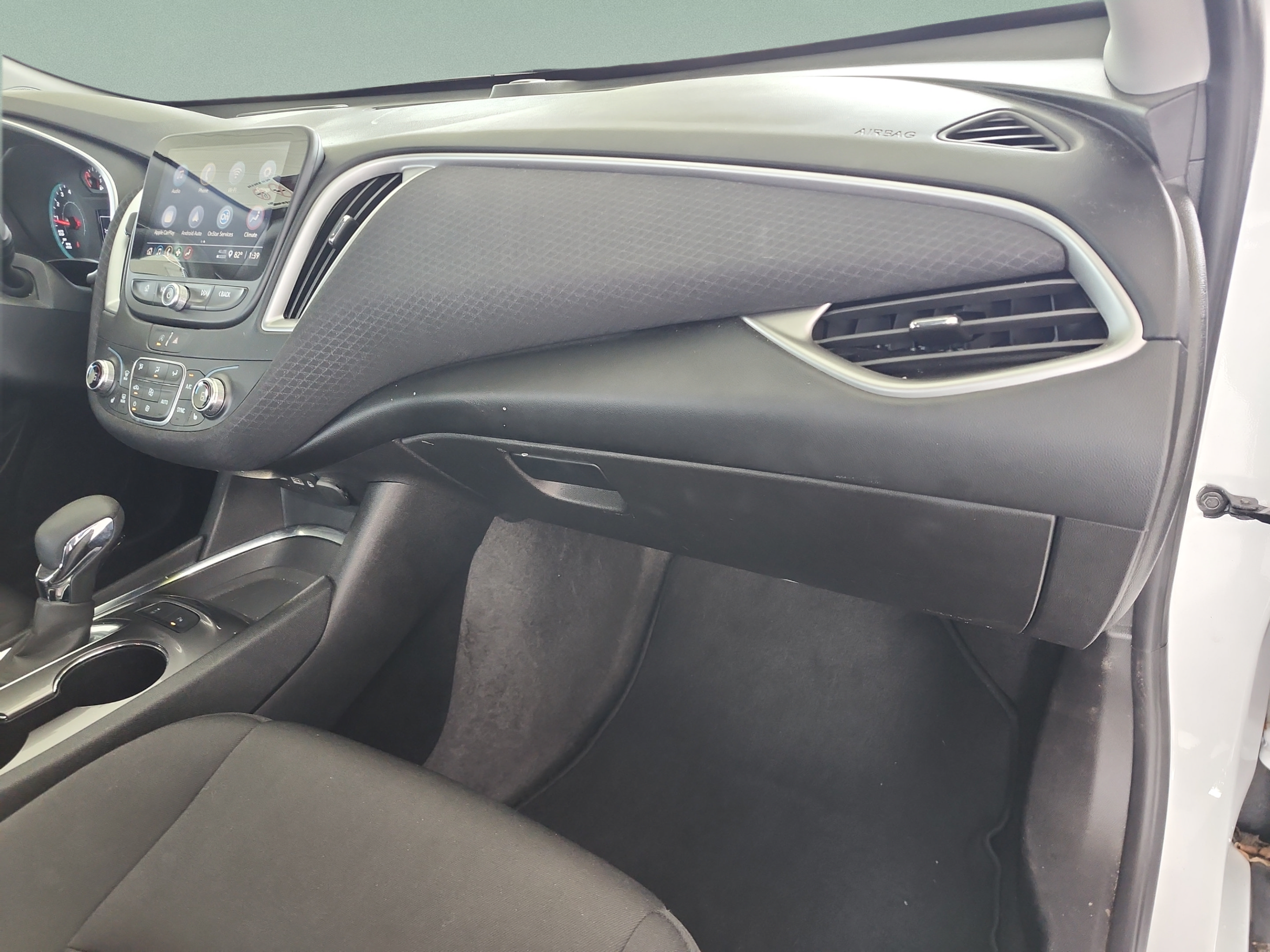 Used 2024 Chevrolet Malibu LT FWD image 20