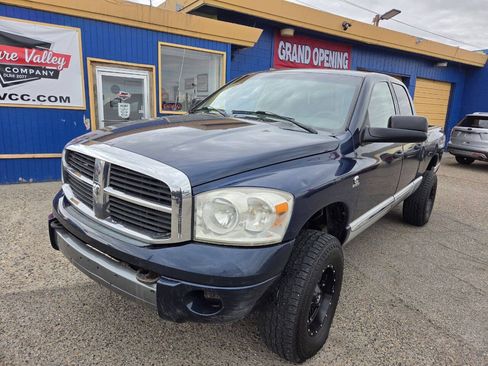 Used 2006 Dodge Ram 2500 Truck Laramie w/ Trailer Tow Group AWD/4WD image 2