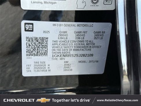 Certified 2025 GMC Acadia Denali image 39