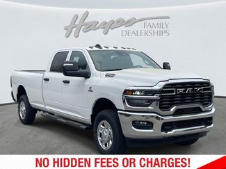 New 2026 RAM 2500 Tradesman AWD/4WD video 2