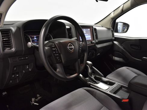 Used 2024 Nissan Frontier S w/ Technology Package image 11