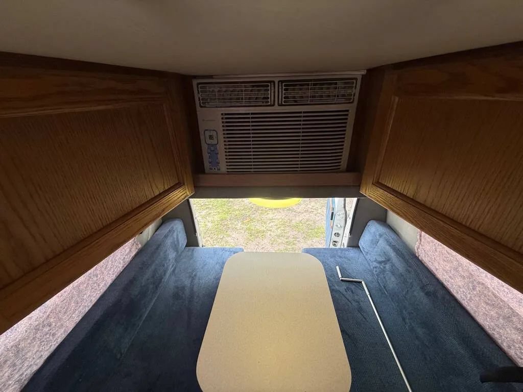 Used 1998 Dodge B3500 RWD image 11