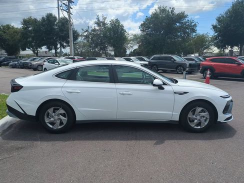 New 2026 Hyundai Sonata SE FWD image 4