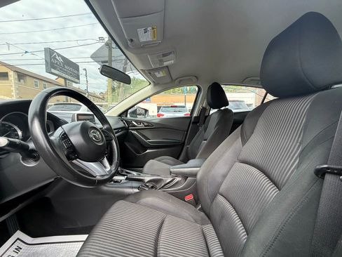 Used 2014 MAZDA MAZDA3 i Touring image 19
