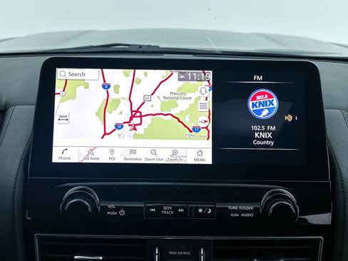 Used 2021 Nissan Armada SL w/ Captain's Chairs Package image 6