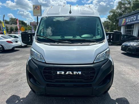 Used 2023 RAM ProMaster 2500 FWD image 3