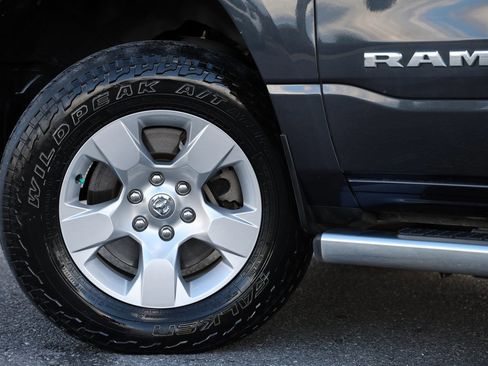 Used 2021 RAM 1500 Big Horn image 9