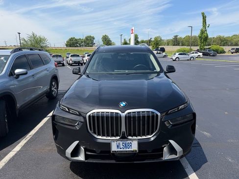 Used 2024 BMW X7 xDrive40i AWD/4WD image 7