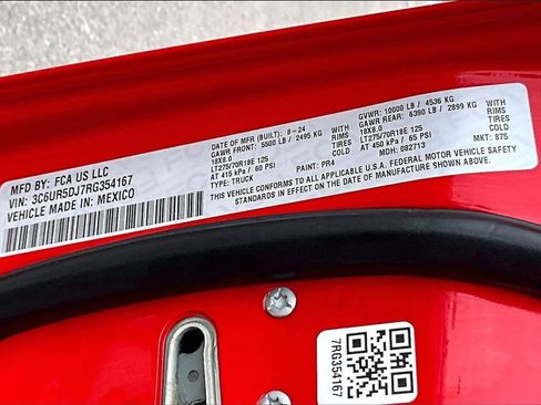 Used 2024 RAM 2500 Big Horn w/ Bed Utility Group image 34