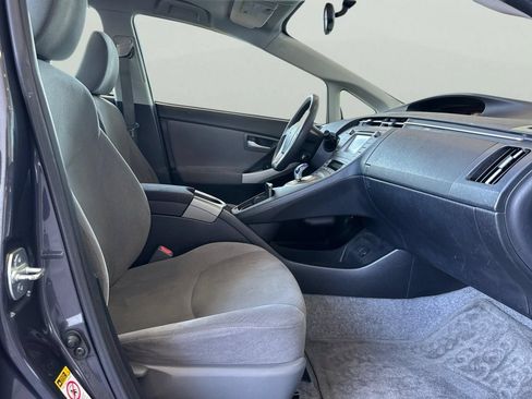 Used 2014 Toyota Prius Three FWD image 20