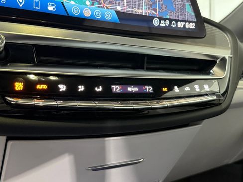 New 2026 Cadillac Lyriq Sport AWD/4WD image 31