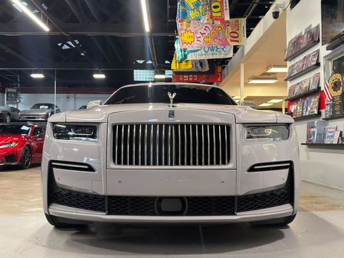 Used 2021 Rolls-Royce Ghost AWD/4WD image 2