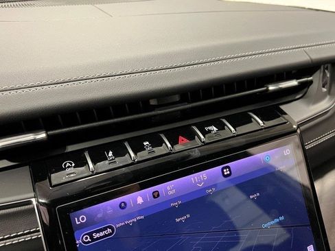 New 2025 Jeep Grand Cherokee L Overland w/ Advanced Protech Group III image 31