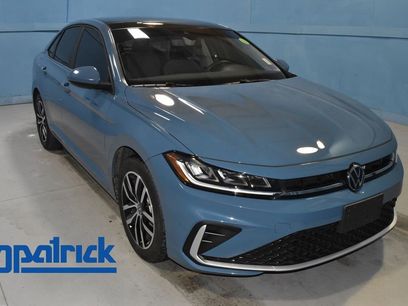 Used 2025 Volkswagen Jetta SE
