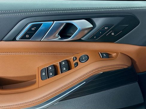 New 2026 BMW X5 xDrive40i w/ Executive Package image 20