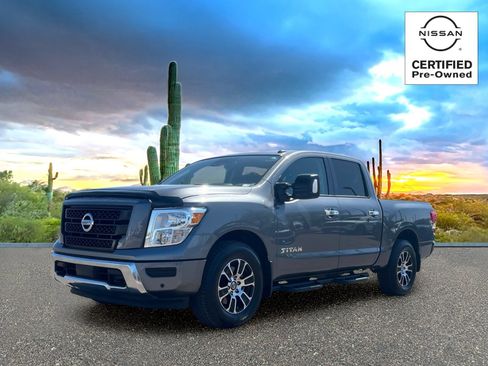 Certified 2021 Nissan Titan SV w/ SV Convenience Package AWD/4WD image 2
