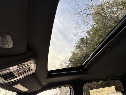 New 2025 RAM 2500 Rebel w/ Rebel Level 2 Equipment Group image 31