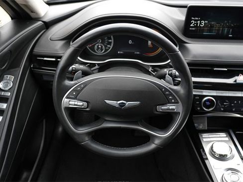 Used 2023 Genesis G80 2.5T image 11