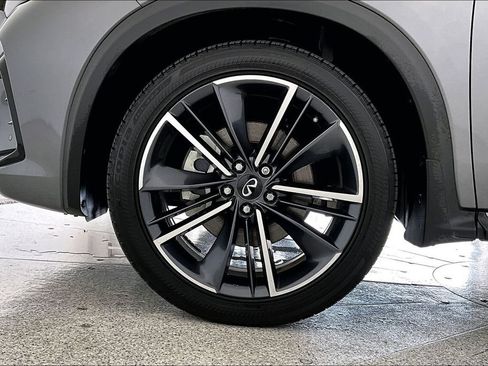 Used 2023 INFINITI QX50 Sport FWD image 11