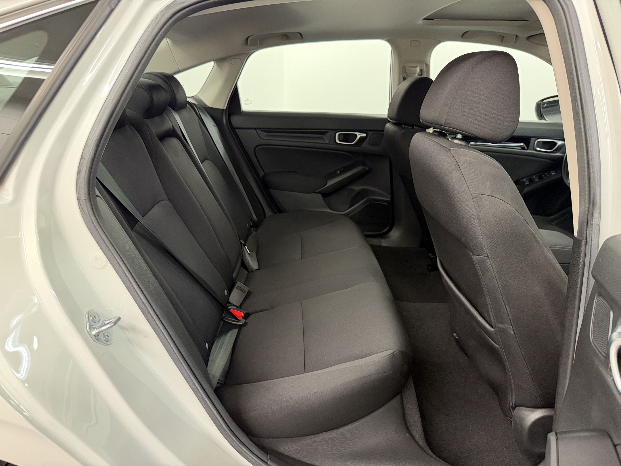 Certified 2024 Honda Civic EX image 30
