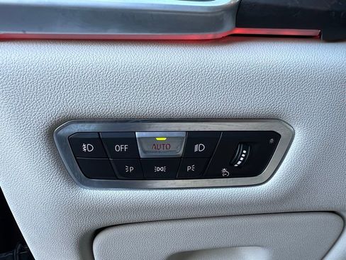 Used 2020 BMW X5 xDrive40i w/ Executive Package image 14