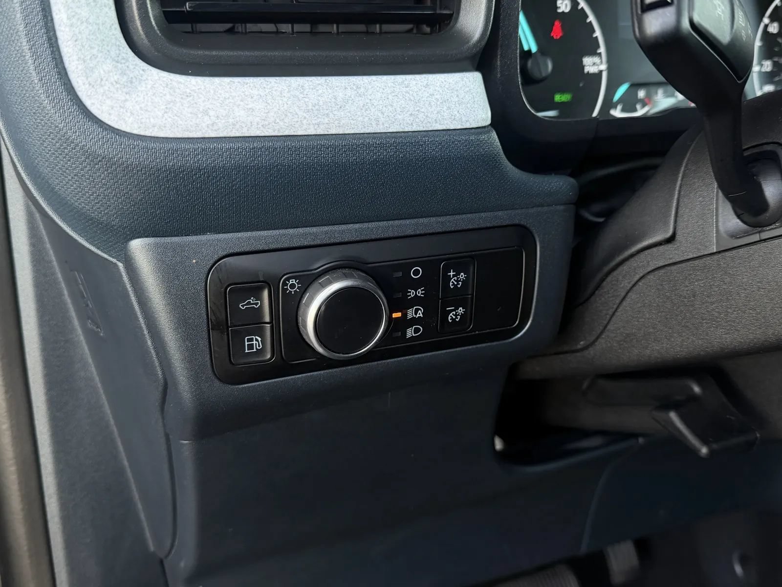 Used 2024 Ford Maverick XLT FWD image 25