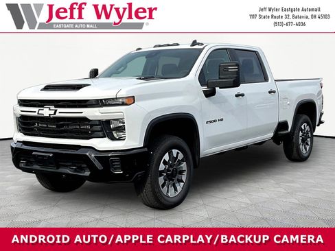 Used 2024 Chevrolet Silverado 2500 Custom w/ Custom Value Package AWD/4WD image 1