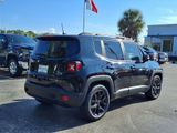 Used 2018 Jeep Renegade Altitude image 2