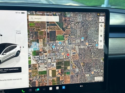 Used 2023 Tesla Model 3 Standard Range image 15