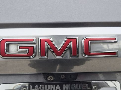Used 2021 GMC Yukon Denali w/ Denali Premium Package AWD/4WD image 24