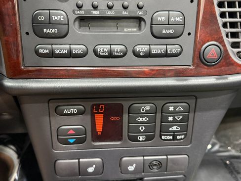 Used 1998 Saab 900 SE Turbo FWD image 33