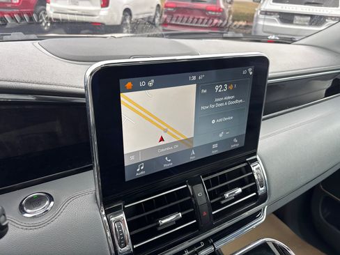 Certified 2019 Lincoln Navigator Select w/ Technology Package image 19