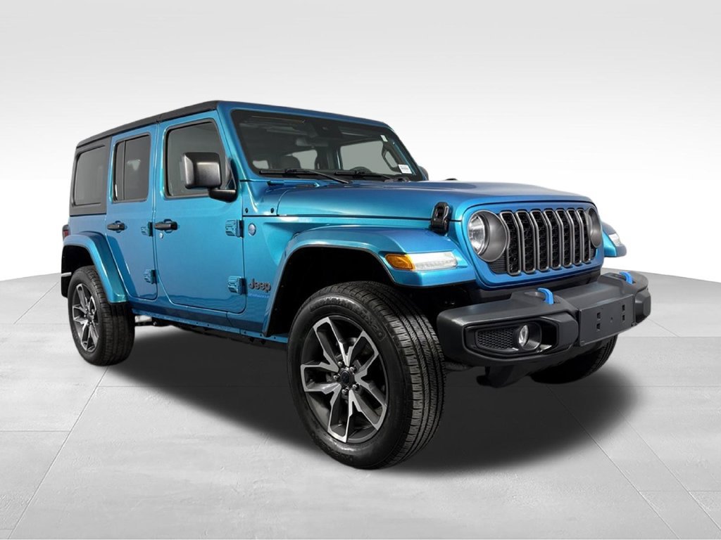 Used 2024 Jeep Wrangler Unlimited AWD/4WD image 6