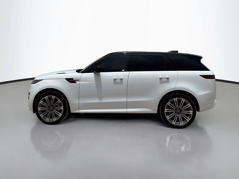 Used 2025 Land Rover Range Rover Sport Dynamic SE AWD/4WD image 4