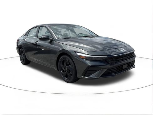 New 2026 Hyundai Elantra SEL Sport FWD image 1