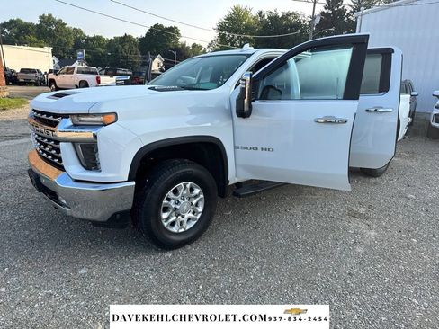 Used 2020 Chevrolet Silverado 3500 LTZ w/ LTZ Plus Package RWD image 29