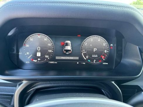 Used 2024 Land Rover Defender 110 S AWD/4WD image 27
