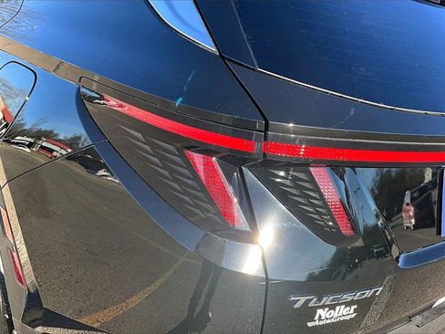 Used 2024 Hyundai Tucson Limited image 30