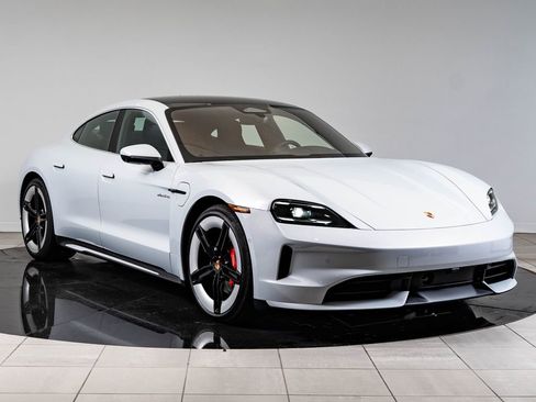 New 2026 Porsche Taycan 4S AWD/4WD image 10
