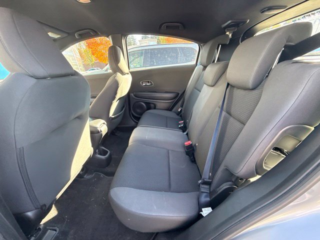 Used 2019 Honda HR-V Sport image 7