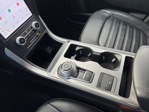 Used 2022 Ford Edge SEL w/ Convenience Package image 21