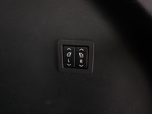 Used 2020 Buick Enclave Premium w/ Trailering Package, 5000 lbs. image 7