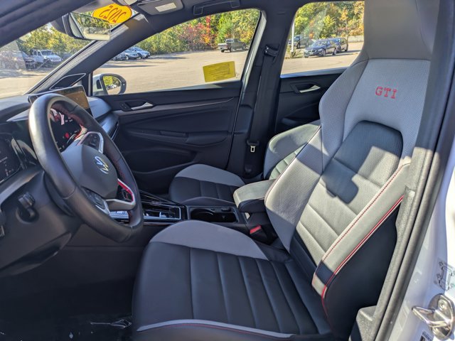 Used 2025 Volkswagen GTI Autobahn FWD image 15