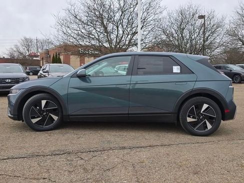 New 2026 Hyundai Ioniq 5 SE image 13