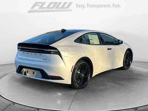 Certified 2026 Toyota Prius Nightshade image 9