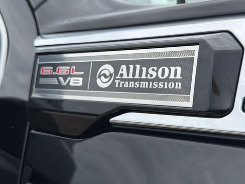 Used 2024 GMC Sierra 2500 Denali AWD/4WD image 42