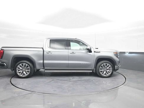 Used 2024 GMC Sierra 1500 Denali w/ Denali Reserve Package AWD/4WD image 9