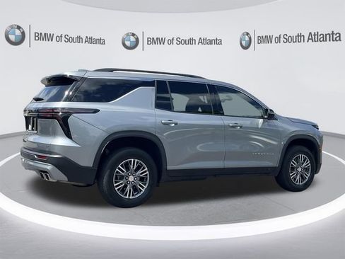 Used 2024 Chevrolet Traverse LT AWD/4WD image 28
