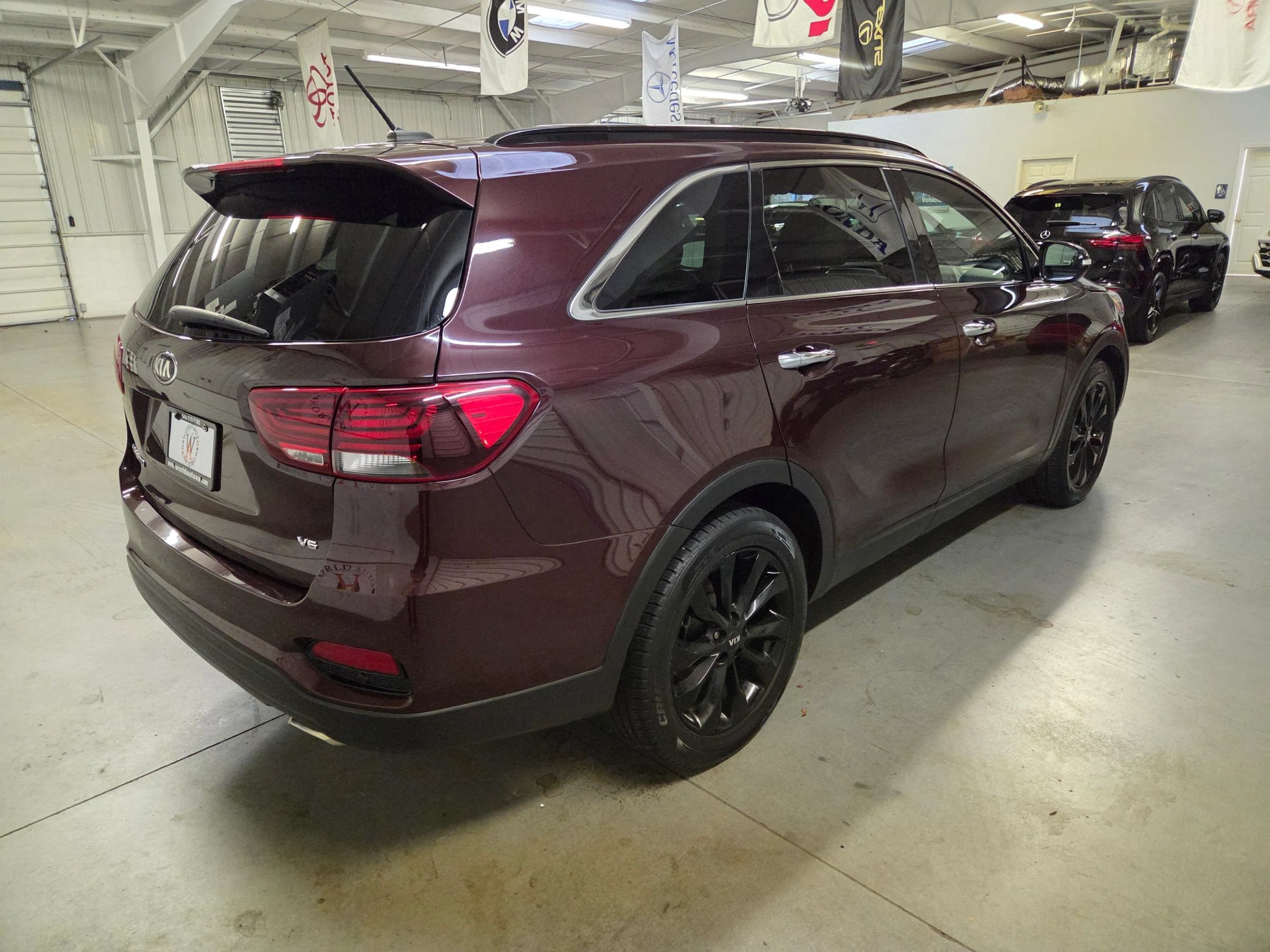 Used 2020 Kia Sorento S FWD image 9