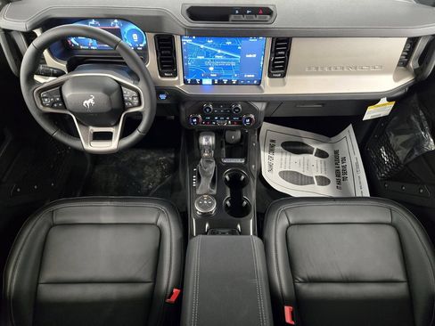 New 2026 Ford Bronco Outer Banks AWD/4WD image 27